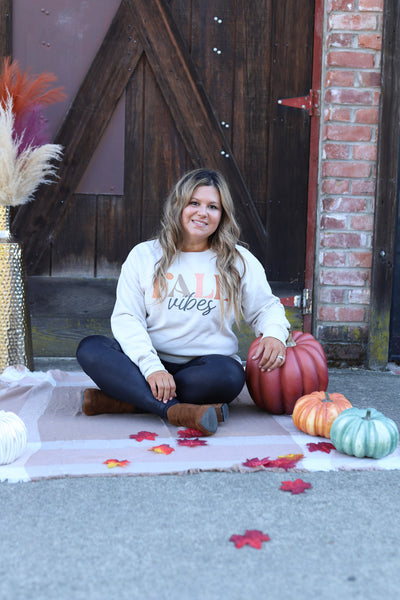 Fall Vibes Graphic Sweatshirt In Oatmeal