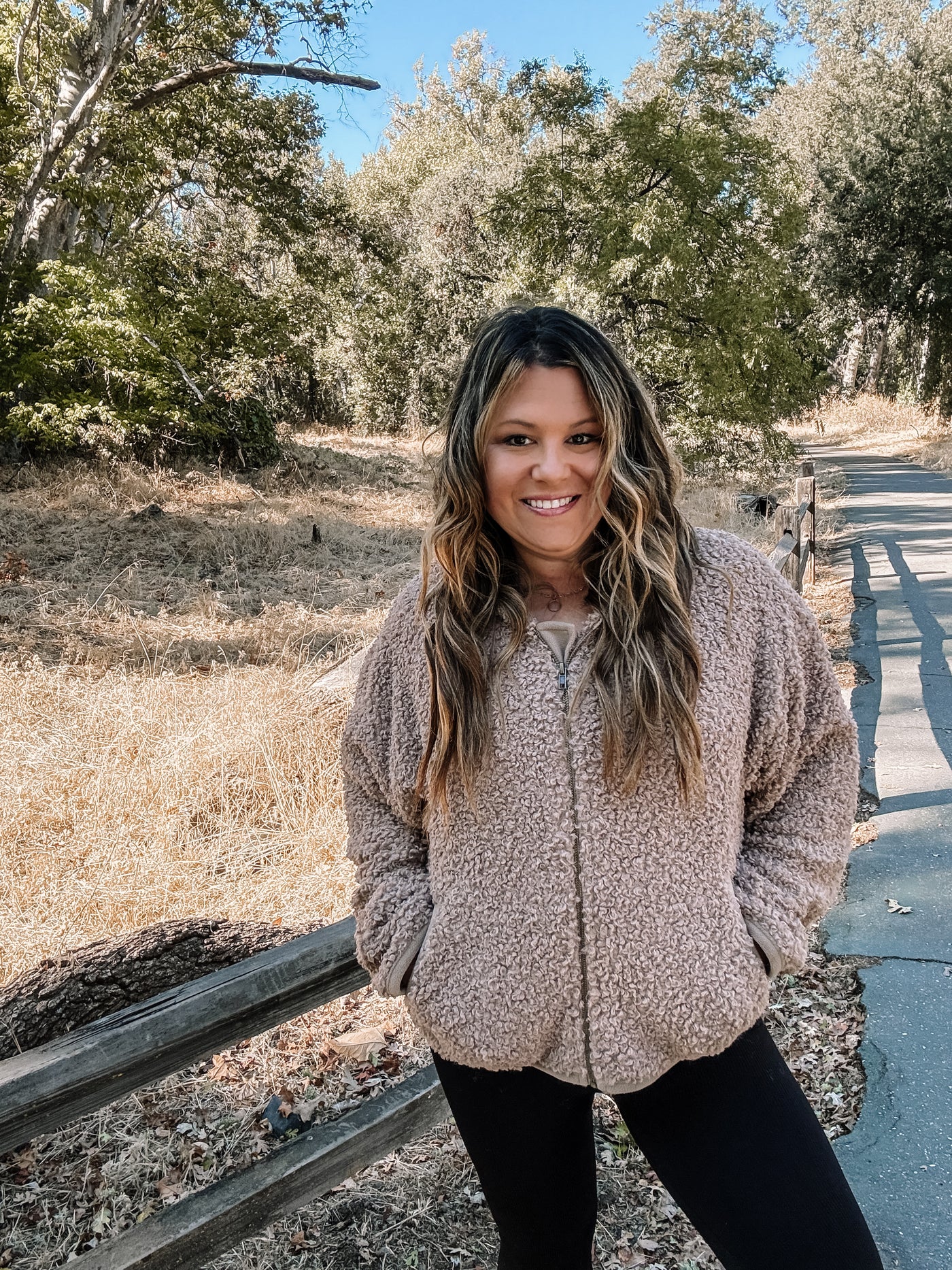 Fall Affair Sherpa Jacket In Mocha