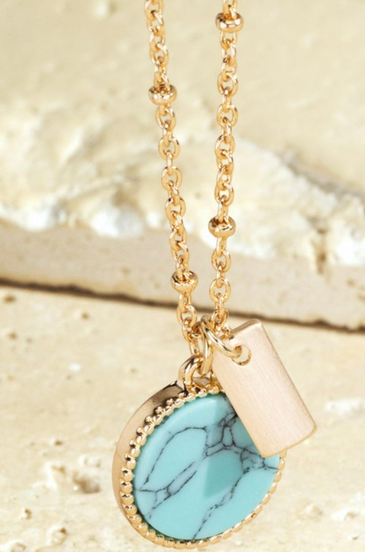 Coastal Bliss Layered Necklace In Turquoise/Gold
