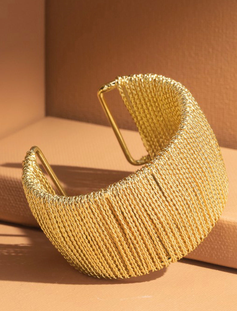 Back To You Gold Cuff