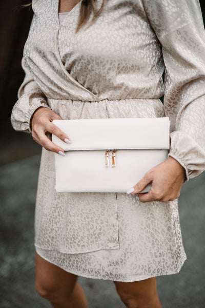 Kisses In The Snow Clutch In Ivory