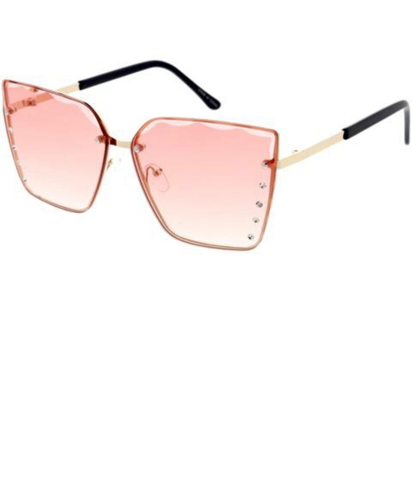 Sunny Days Ahead Sunglasses In Pink