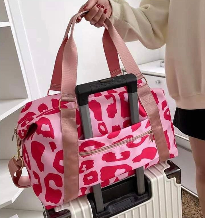 Wild Weekend Getaway Bag In Pink Leopard